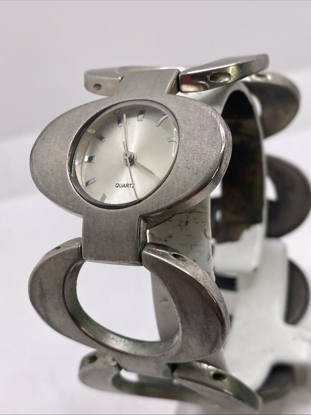 Coldwater Creek Womens Silver Watch New Battery